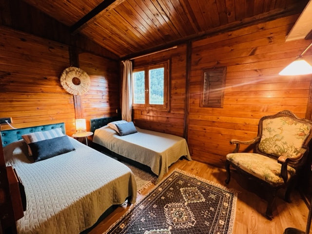 Double Room for Single Use