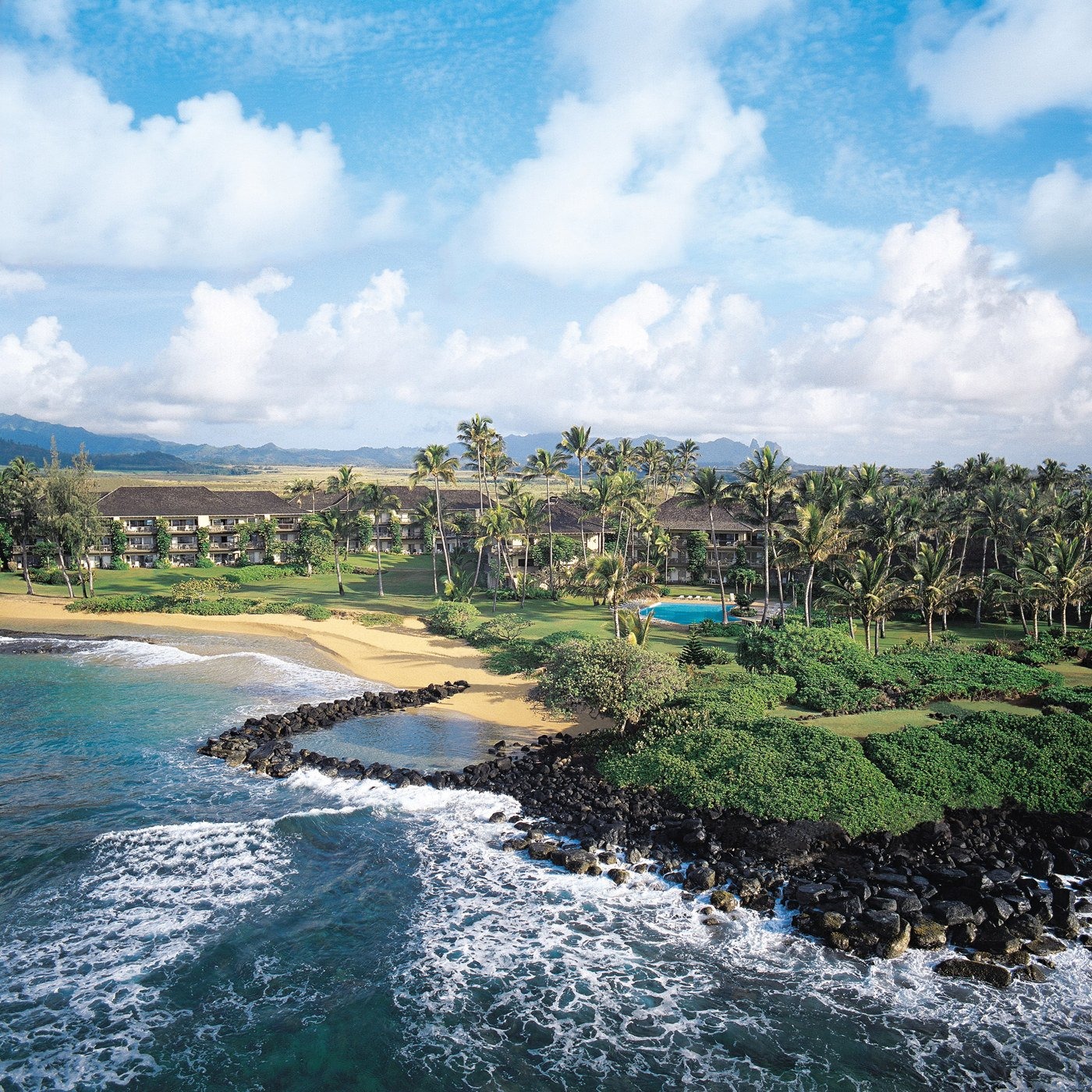 imgi_69_lae-nani-resort-kauai-by-outrigger-aerial
